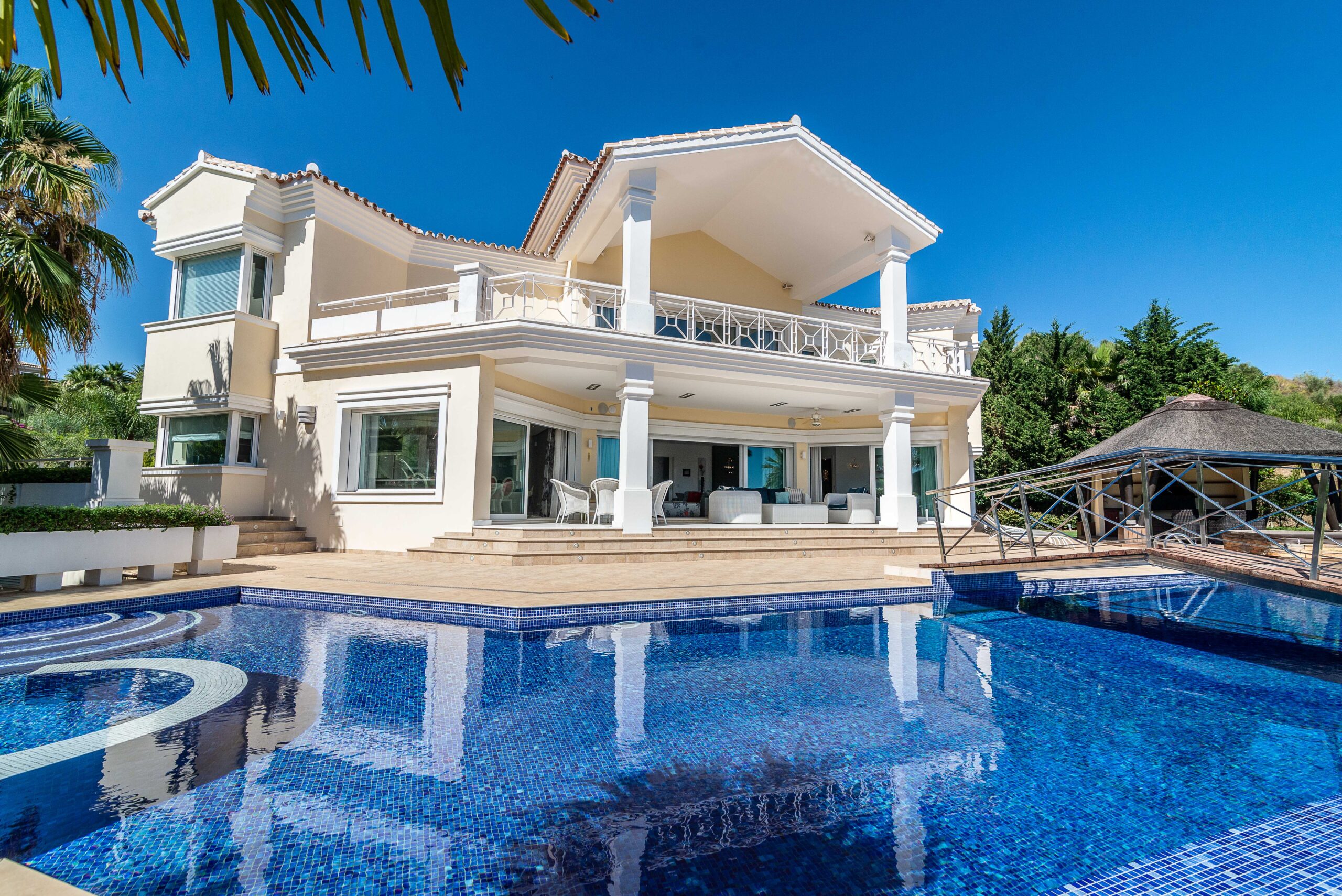 Villa de lujo en Nueva Andalucia VEGA DEL COLORADO Real Estate